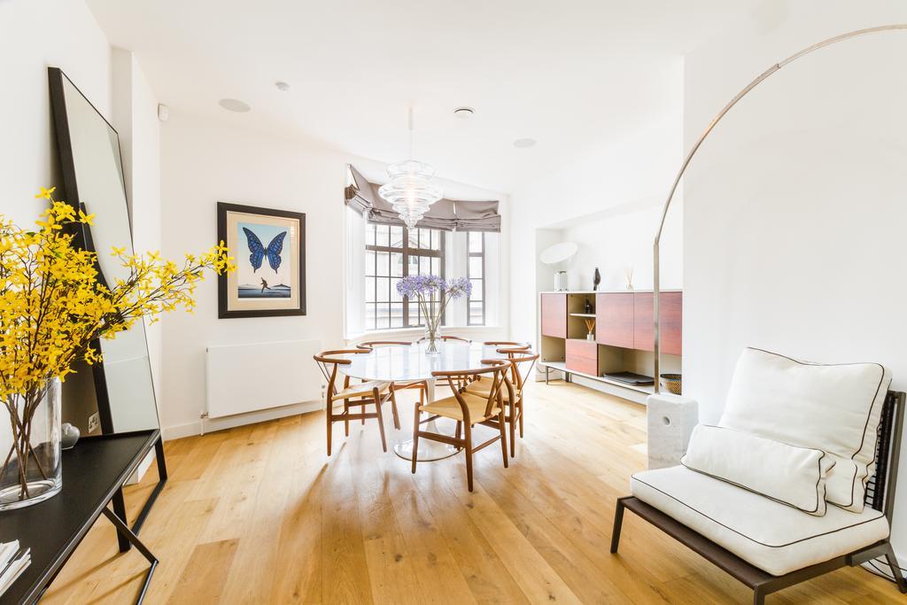 Cockspur Street, 3 Bedrooms London Exterior photo